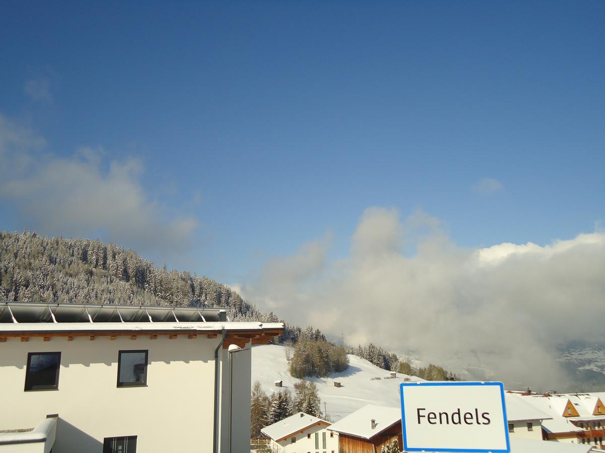 Appartement Schneekristall Fendels Zewnętrze zdjęcie